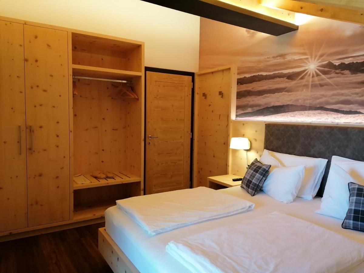 Dolomites B&B - Suites, Apartments And Spa Tesero Exteriör bild