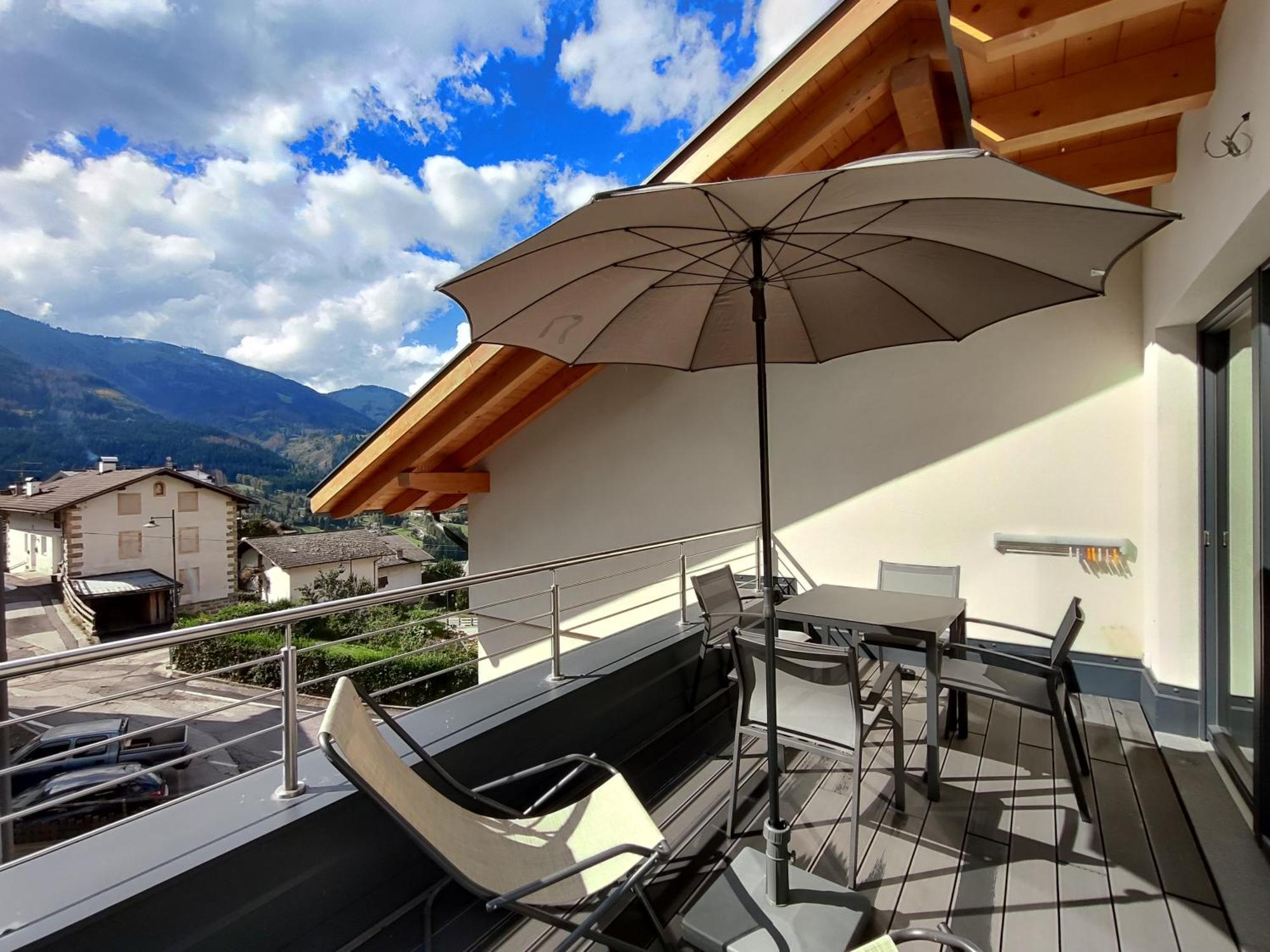 Dolomites B&B - Suites, Apartments And Spa Tesero Exteriör bild