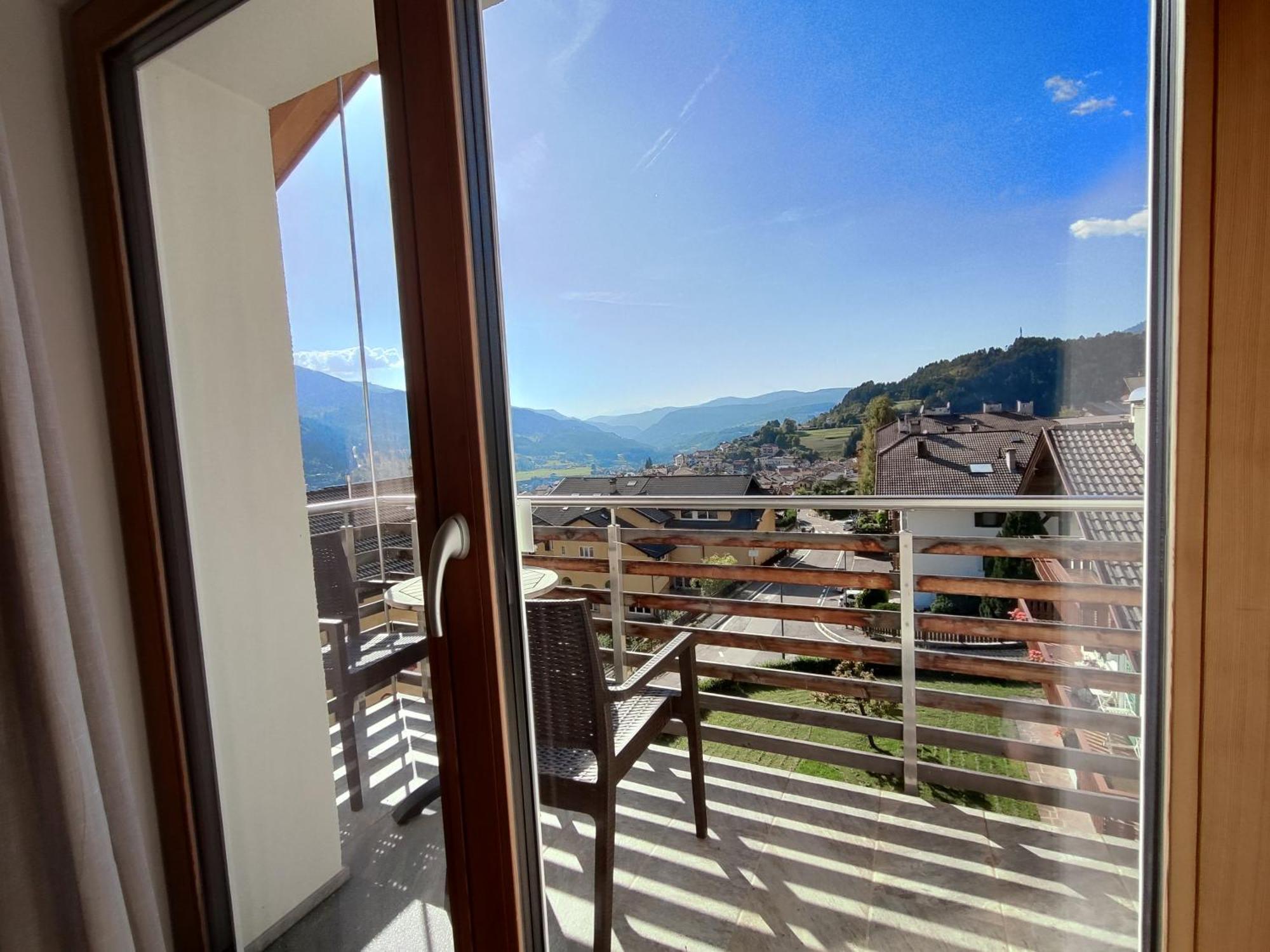 Dolomites B&B - Suites, Apartments And Spa Tesero Exteriör bild