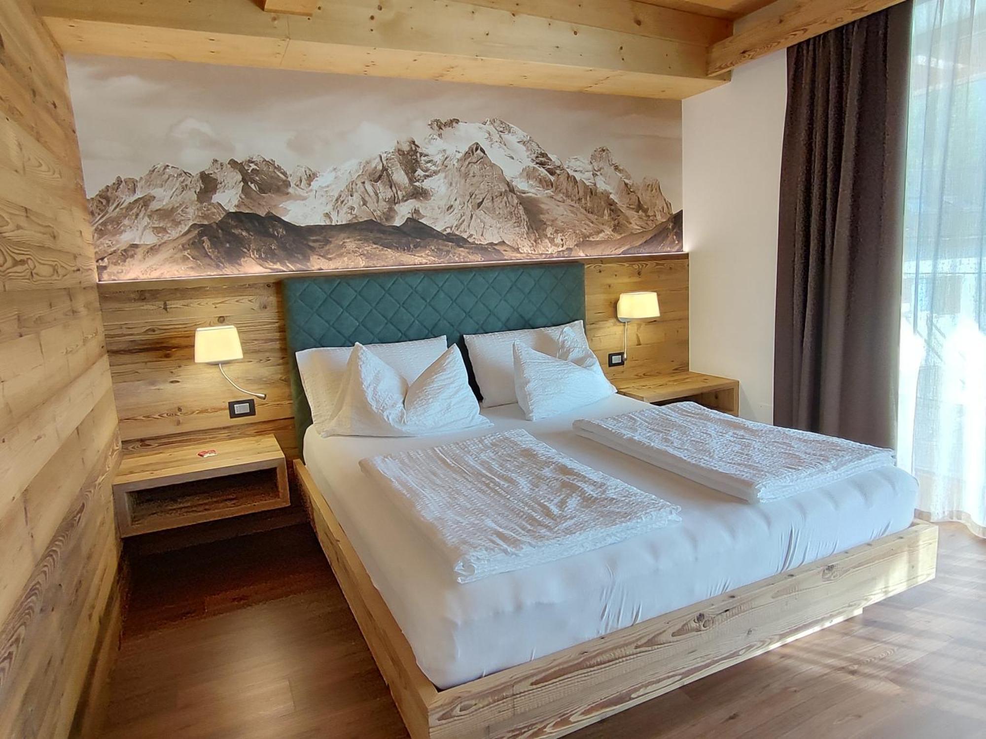 Dolomites B&B - Suites, Apartments And Spa Tesero Exteriör bild