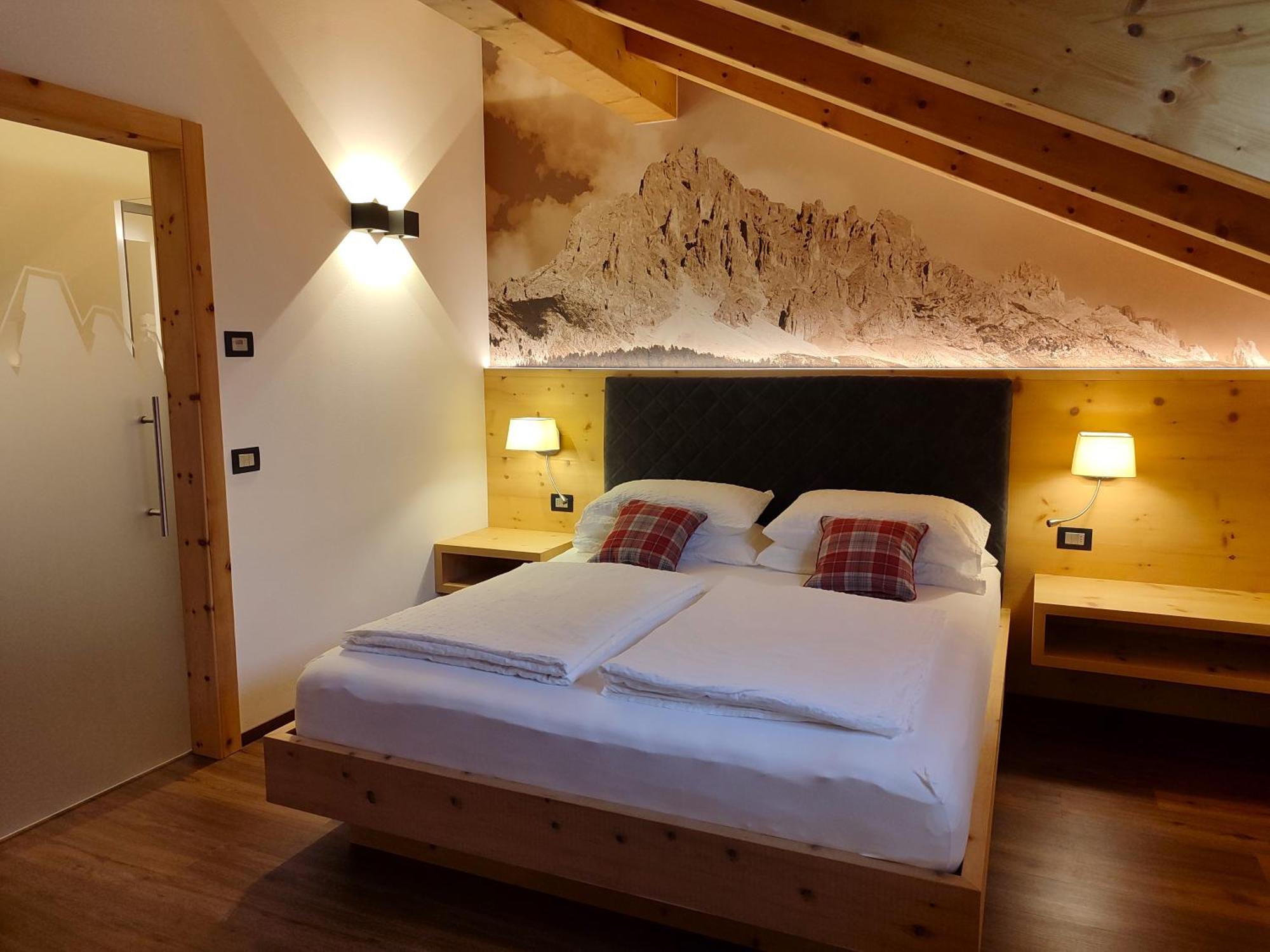 Dolomites B&B - Suites, Apartments And Spa Tesero Exteriör bild